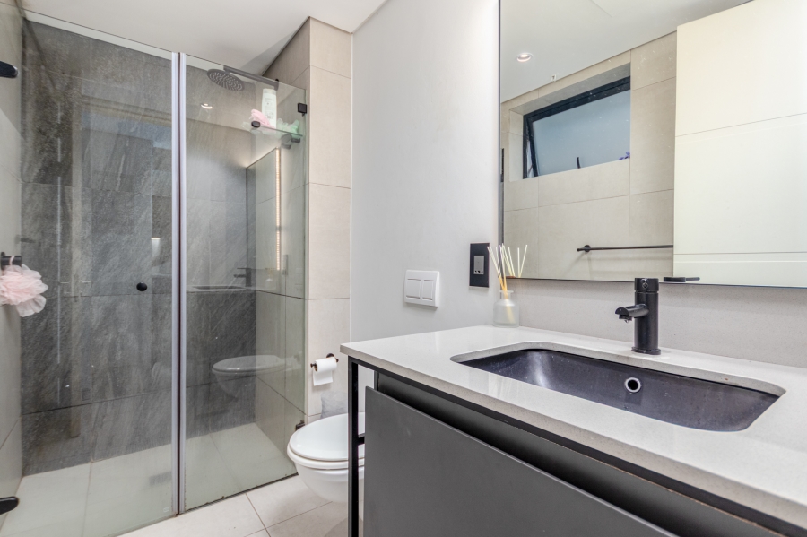1 Bedroom Property for Sale in De Waterkant Western Cape
